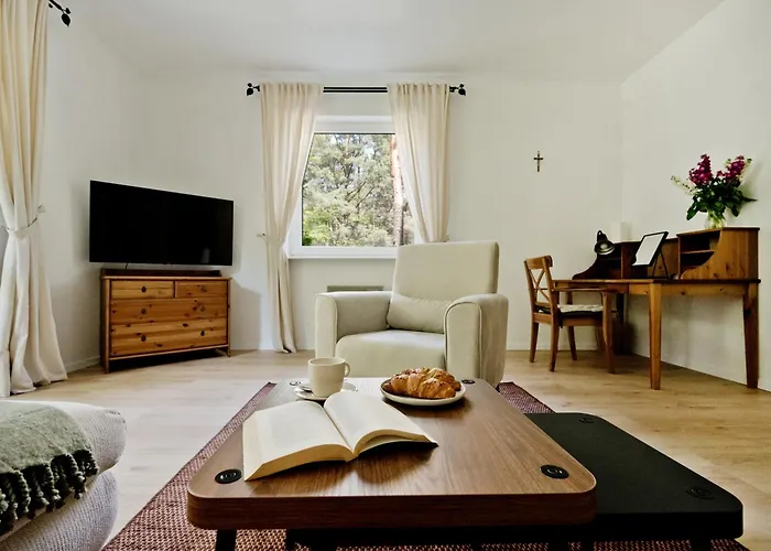 In Patio * Юрата